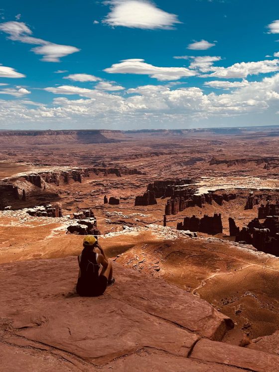 Um passo pra trás nos faz enxergar melhor